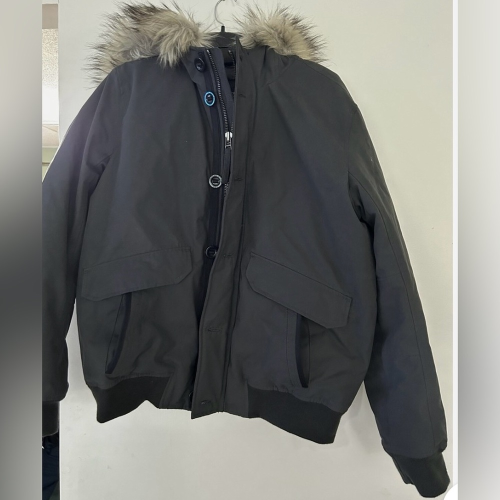 American Eagle Outfitters Olive Puffer Jacket